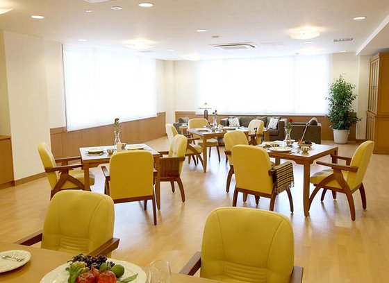 グッドタイム リビング 香里ヶ丘 (大和証券グループ)