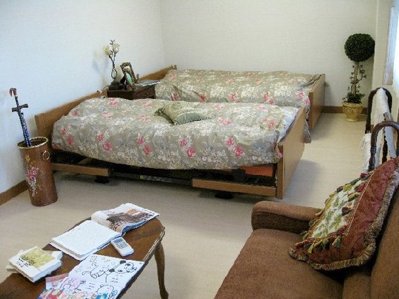 グッドタイム リビング 香里ヶ丘 (大和証券グループ)