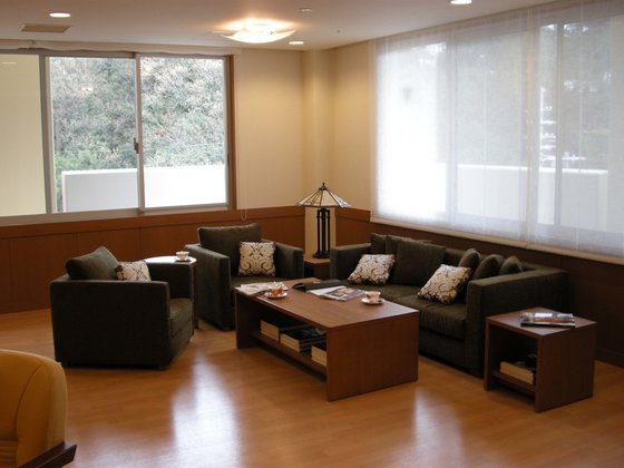 グッドタイム リビング 香里ヶ丘 (大和証券グループ)