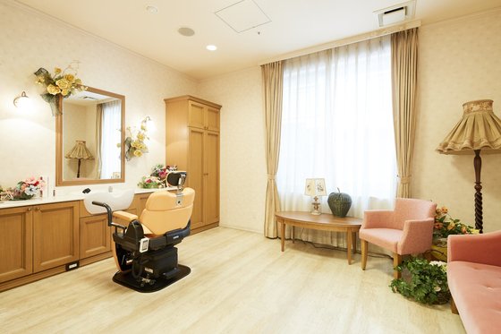 グッドタイム リビング 尼崎駅前 (大和証券グループ)