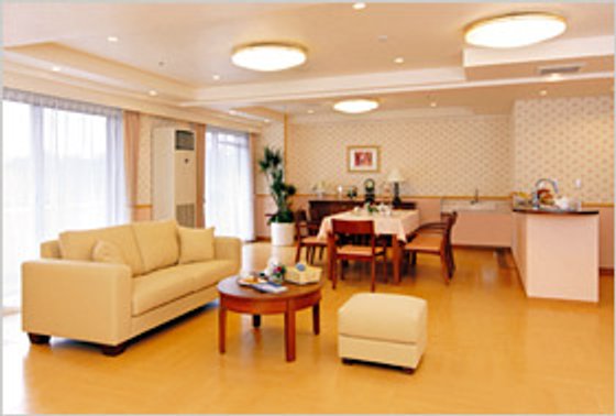 グッドタイム リビング 南千里 (大和証券グループ)