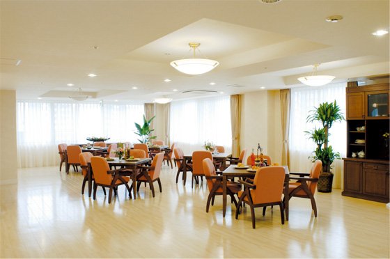 グッドタイム リビング 新浦安 (大和証券グループ)