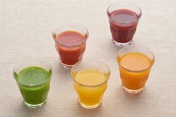 整腸効果を高める!野菜・果物たっぷりスムージー