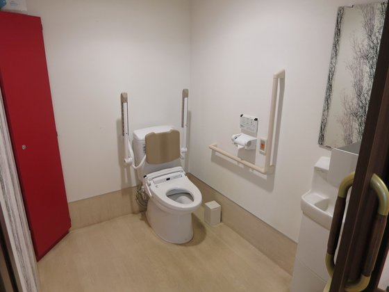 ラ・ナシカよこすか