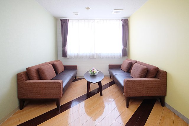 【わじろの郷】 【応接室】わじろの郷の応接室です。