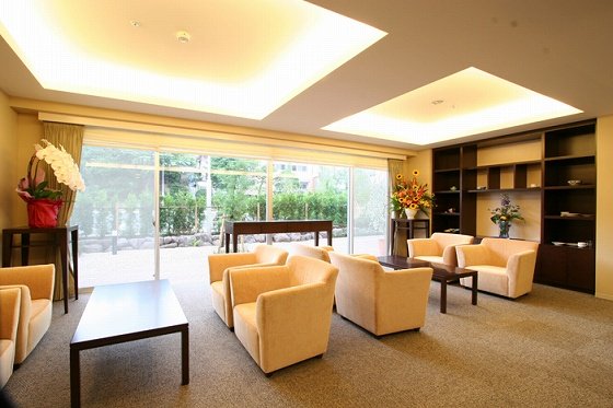 アズハイム横浜東寺尾