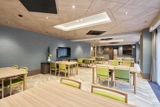 アズハイム国立