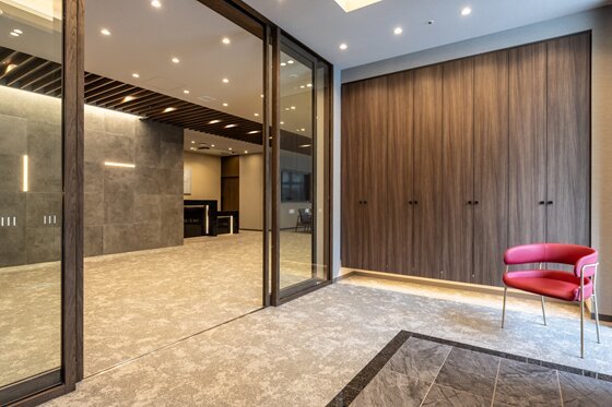 アズハイム足立六町