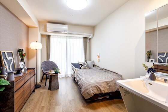 アズハイム足立六町