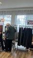 衣類の移動販売