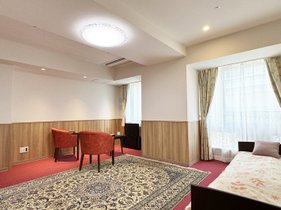 シニアホテル横浜西口