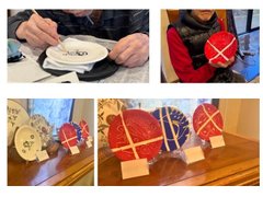 線に想いを込めて ― 臨床美術「イヤープレート」