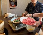 99歳のお客様も笑顔で参加~山形牛ランチと小岩菖蒲園散策