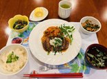 102歳のお客様も笑顔に|総料理長が贈る特別ステーキ御膳