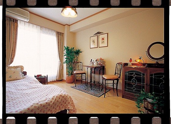 ラビアンローズ高槻