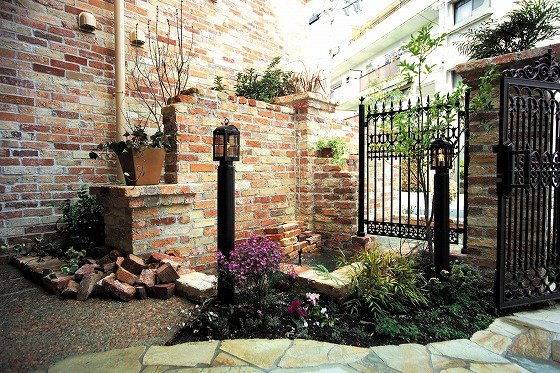 ラビアンローズ緑地公園