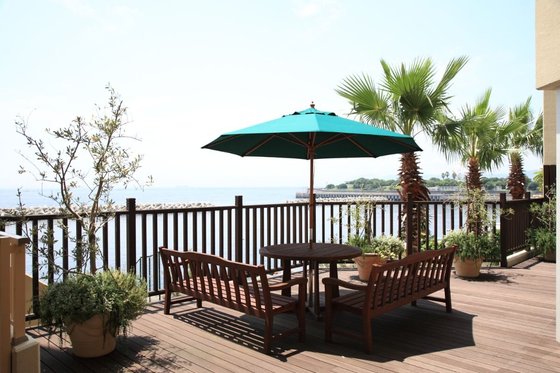 ロングライフ・クイーンズ塩屋