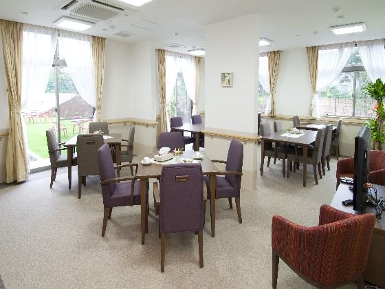 あずみ苑ラ・テラス逆井