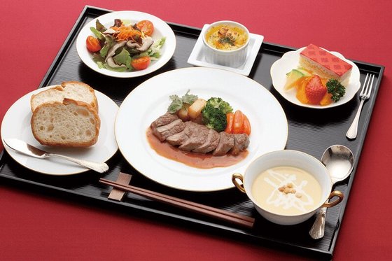 グランクレールHARUMI FLAGシニアレジデンス