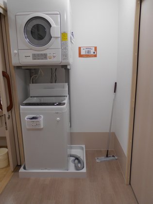 ココファン鶴川駅前