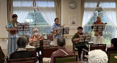 ウクレレ演奏会を開催しました!