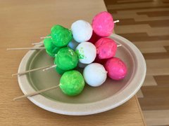 開花しました🌸お団子を添えて