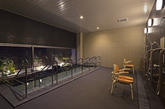 カーサプラチナ草加