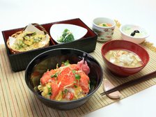 毎月開催!「美食まつり」