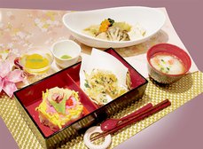 毎月開催!「美食まつり」