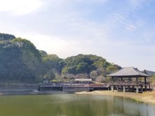 天拝山歴史自然公園まで徒歩で約3分(210m)