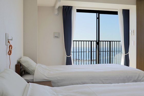 交欒(マゼラン)湘南佐島