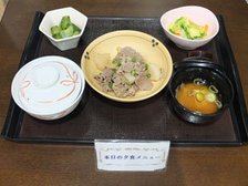 レストラン夕食の一例です