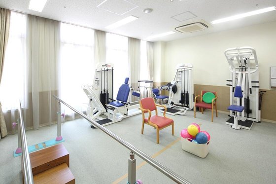 ボンセジュール横浜新山下