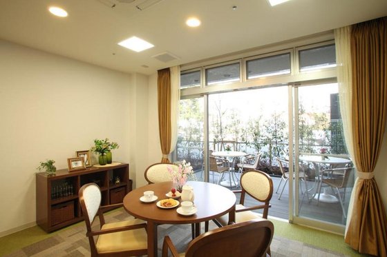 メディカルホームグランダ狛江参番館