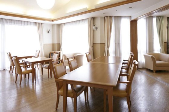 メディカルホームくらら猪高緑地