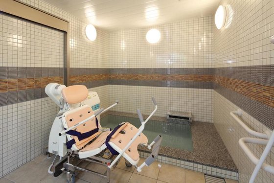 グランダ学芸大学