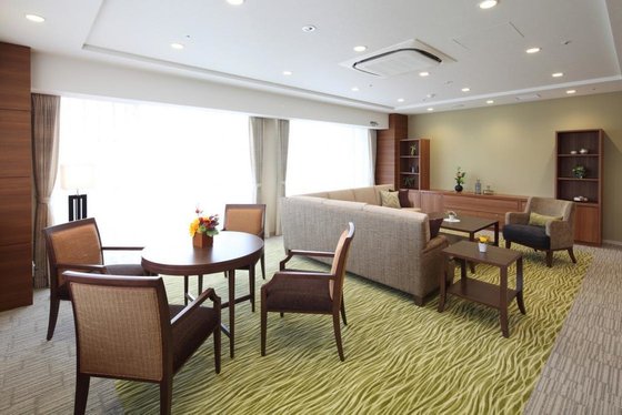 グランダ学芸大学