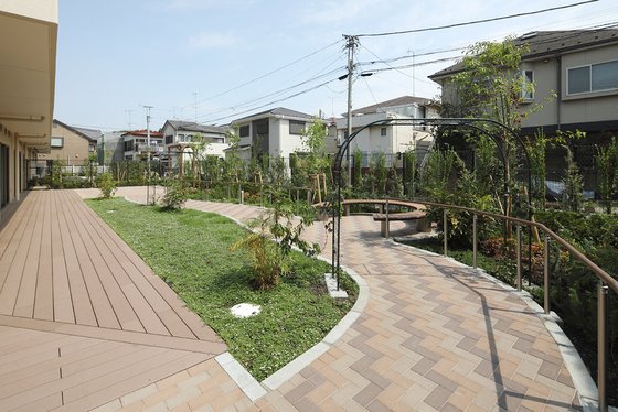 グランダ井の頭公園