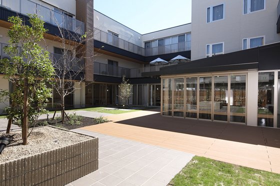 ボンセジュール徳重