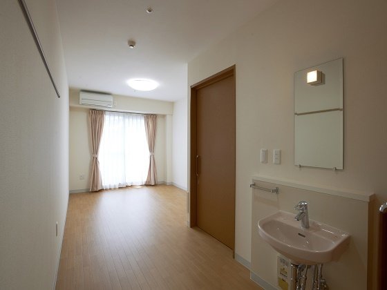 【ナーシングホーム】スーパー・コート高石羽衣