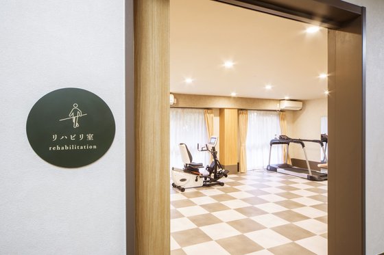 【ナーシングホーム】スーパー・コート高石羽衣