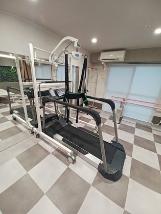 【リハビリ特化型ナーシングホーム】スーパー・コート三国