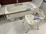 寝たきりでも安心。機械浴で心も体もリフレッシュ!