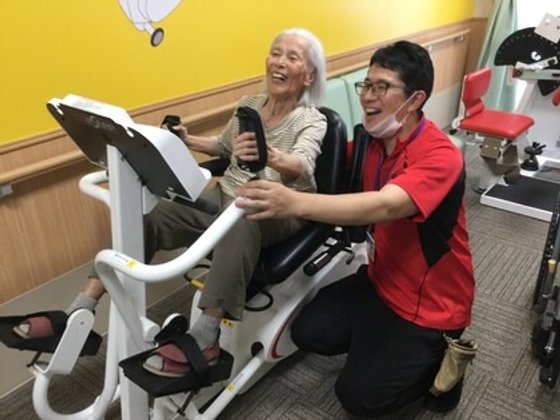 スーパー・コート 豊中緑地公園