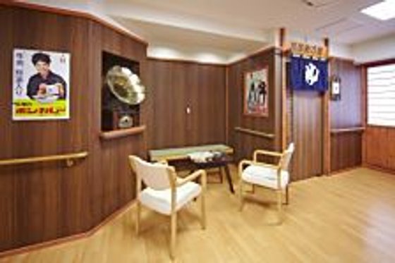 スーパー・コートあやめ池