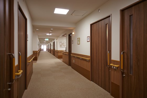 スーパー・コートあやめ池