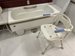 寝たきりでも安心。機械浴で心も体もリフレッシュ!