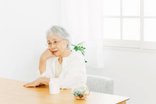 パーキンソン病と似た症状?正しく知って安心のケアを