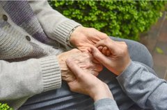 パーキンソン病の疑いがある場合は何科を受診すればいい?②