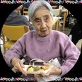 たこ焼き食べて、大阪の歌を楽しもう